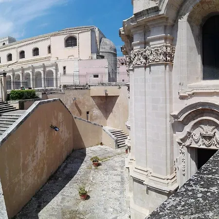 Arco Lucia Сиракузы