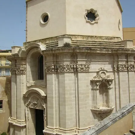 Arco Lucia